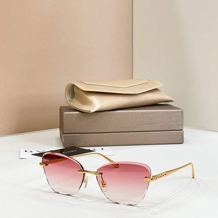 Picture of Bvlgari Sunglasses _SKUfw80535512fw